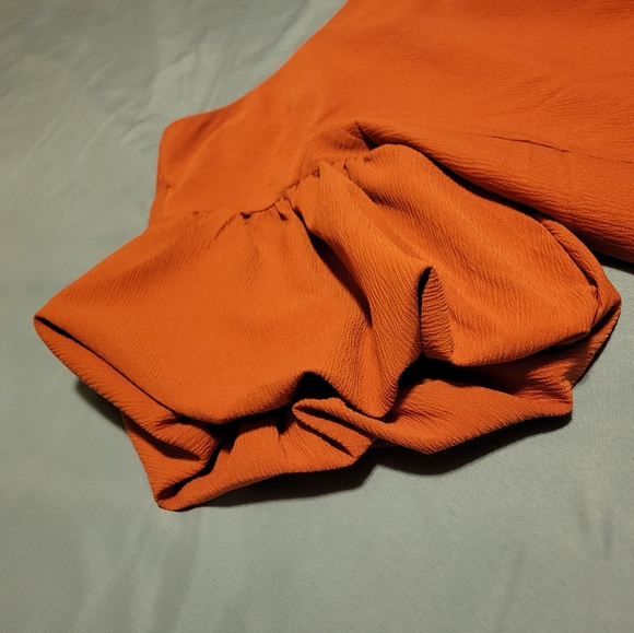 Orange blouse - Picture 3 of 3